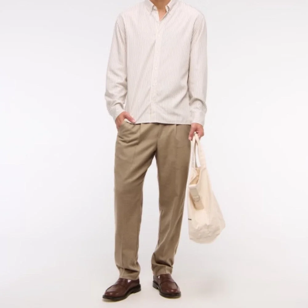 Abercrombie Loose Pull-On Pleated‎ Pants Brown Large Short